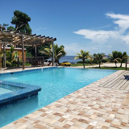 Seaside Chateau Resort Белиз Сити Екстериор снимка