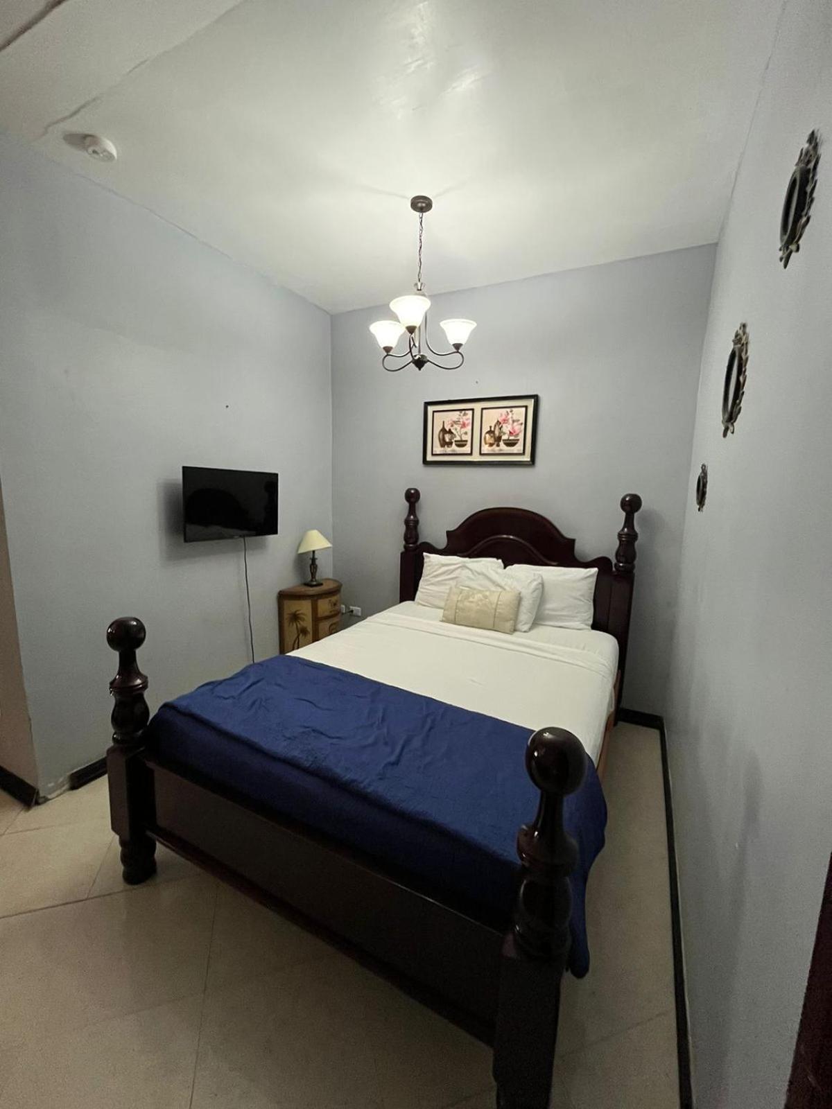 Seaside Chateau Resort Белиз Сити Екстериор снимка